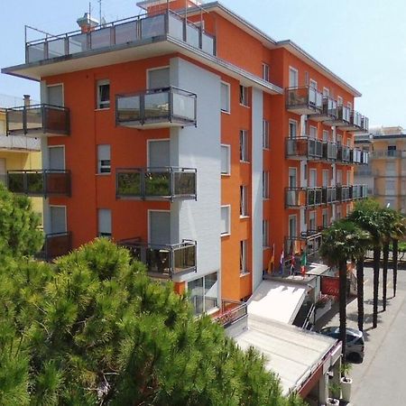 Hotel Torino Lido di Jesolo Eksteriør billede