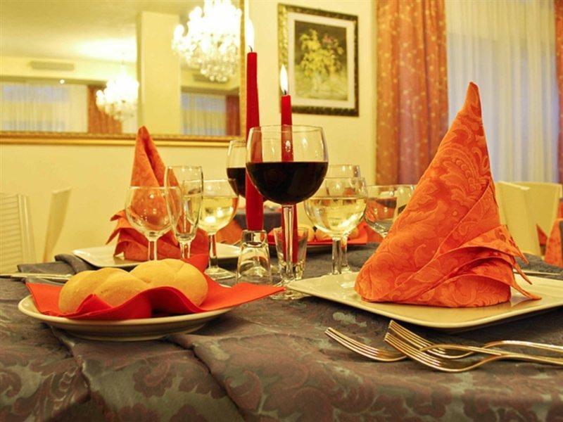 Hotel Torino Lido di Jesolo Eksteriør billede