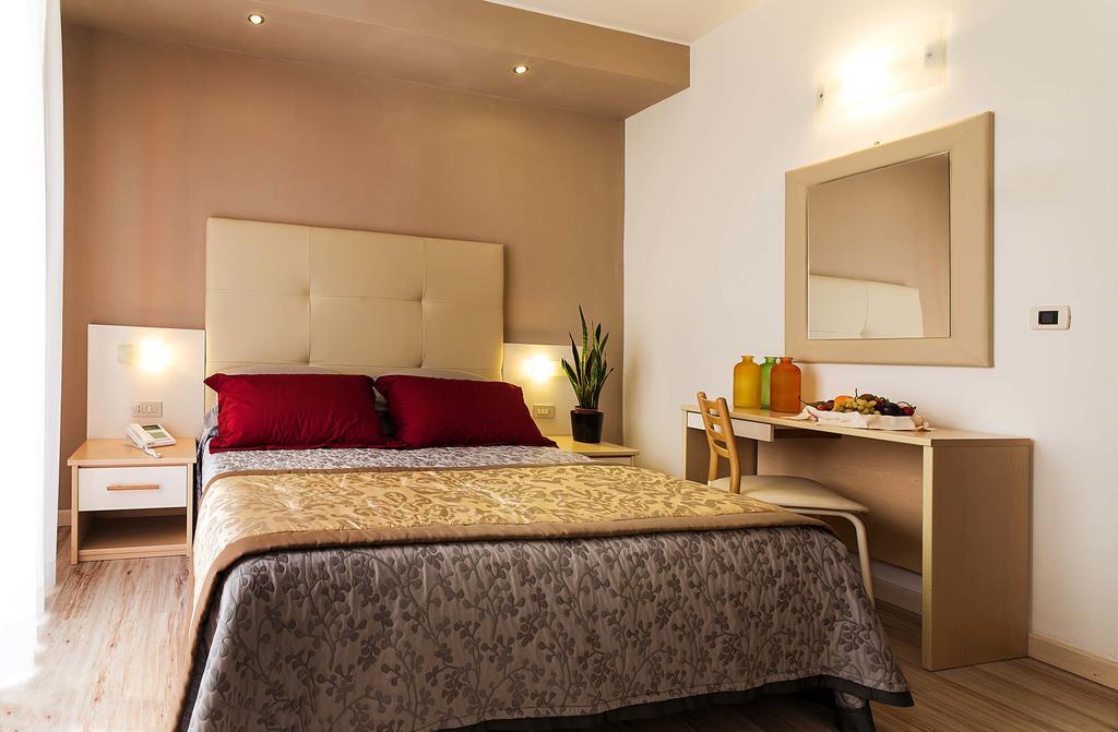 Hotel Torino Lido di Jesolo Eksteriør billede
