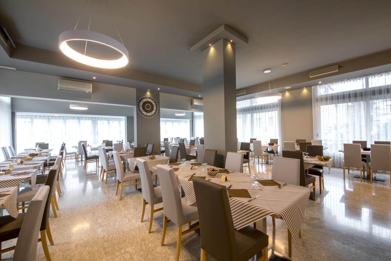 Hotel Torino Lido di Jesolo Eksteriør billede