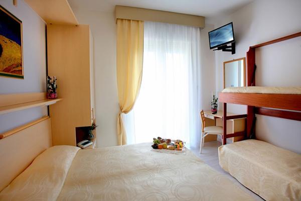 Hotel Torino Lido di Jesolo Eksteriør billede